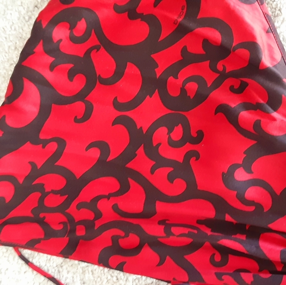 Empire Waist Red and Black Top - Picture 2 of 3